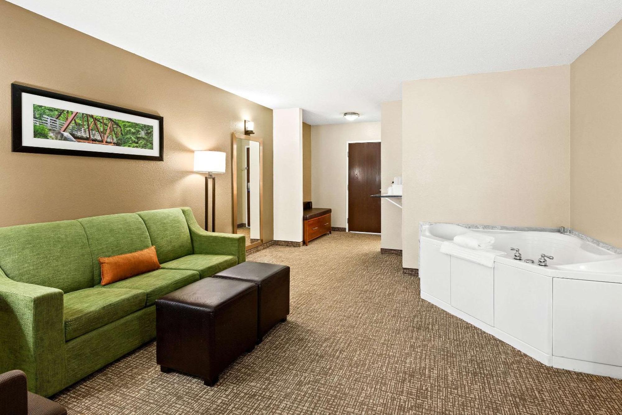 Comfort Suites Abingdon I-81 Exterior foto
